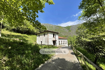 Camino fluvial de Covadonga