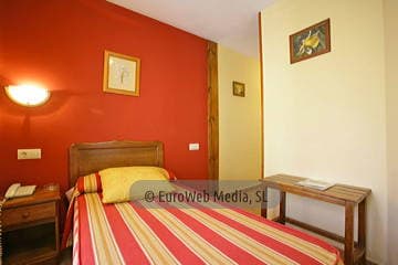 Habitación 2. Hotel rural Peña Castil