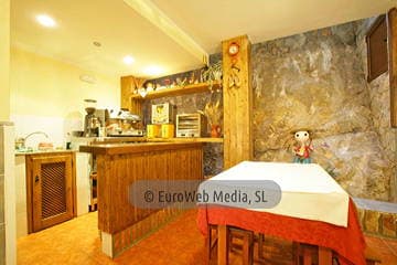 Comedor. Hotel rural Peña Castil