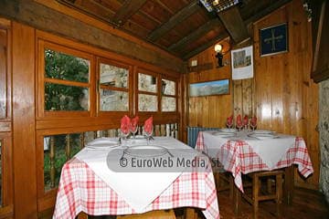 Restaurante. Hotel rural Peña Castil