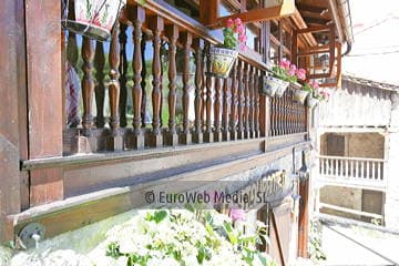 Zona exterior. Hotel rural Peña Castil