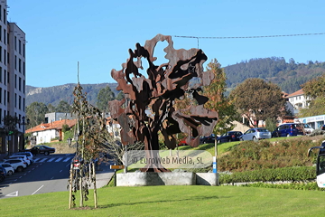 Escultura «El monumento al roble»