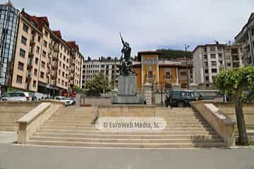 Escultura «Monumento a los Mineros» (Cangas del Narcea). Escultura «Monumento a los Mineros»