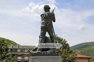 Escultura «Monumento a los Mineros» (Cangas del Narcea). Escultura «Monumento a los Mineros»