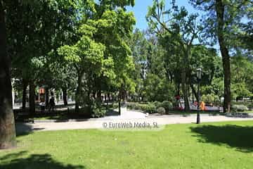 Escultura «Manolo Avello»