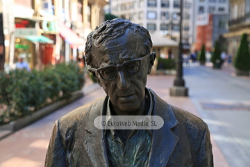 Escultura «Woody Allen»