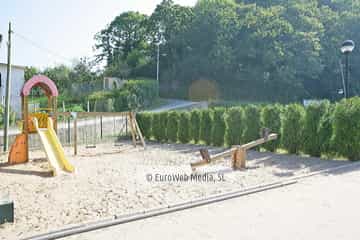 Juegos. Camping San Pedro de La Ribera