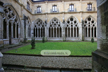 Claustro en la Catedral de Oviedo