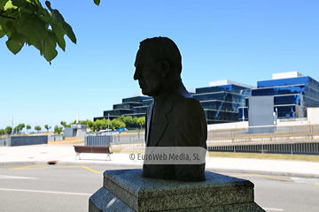 Escultura «Busto de Juan Antonio Álvarez Rabanal»