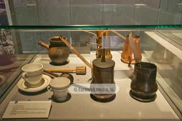 «Los asturianos en la cocina. La vida doméstica en Asturias, 1800-1965». Los asturianos en la cocina. La vida doméstica en Asturias, 1800-1965