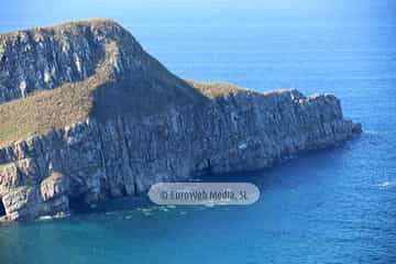 Monumento Natural Isla de Deva y Playón de Bayas