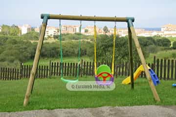 Parque infantil. Apartamentos rurales Los Novales