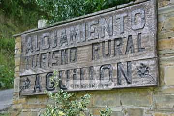 Exteriores. Apartamentos rurales de Aguillón