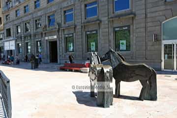 Escultura «Asturcones»