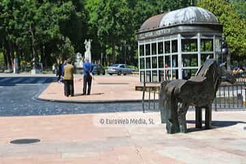 Escultura «Asturcones»