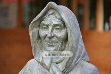 Escultura «La gitana»