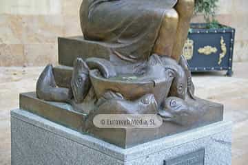 Escultura «La pescadera»