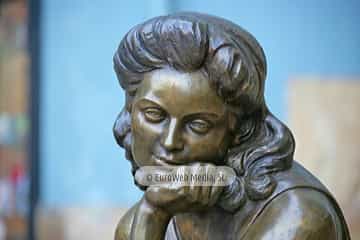 Escultura «La pescadera»