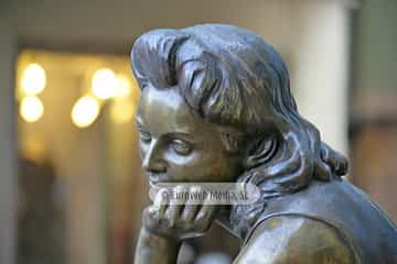 Escultura «La pescadera»