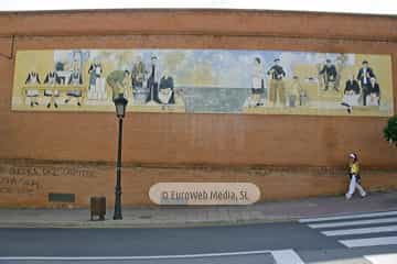 Mural «Tríptico» en Candás