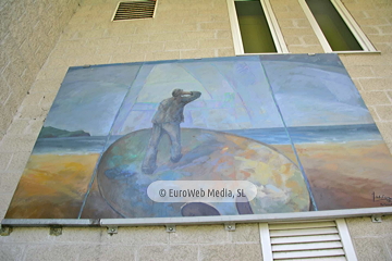 Mural en Candás (fachada colegio San Félix). Mural en Candás 4