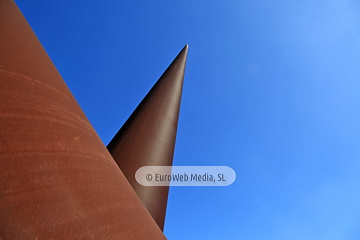Escultura «Avilés»