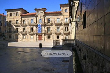 Mural «Centenario de las fiestas de El Bollo» en Avilés