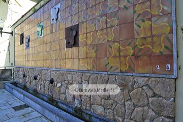 Mural «Centenario de las fiestas de El Bollo» en Avilés