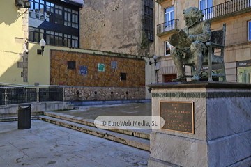 Mural «Centenario de las fiestas de El Bollo» en Avilés