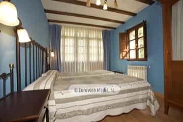 Habitación dos camas. Casa rural La Casuca