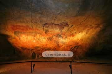 Parque de la Prehistoria de Teverga