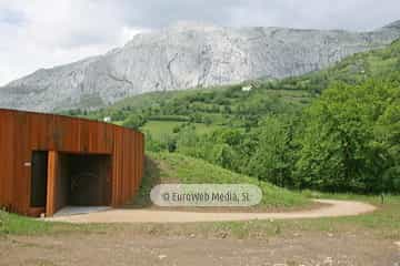 Parque de la Prehistoria de Teverga