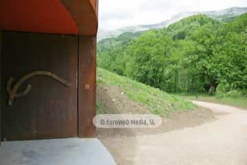 Parque de la Prehistoria de Teverga