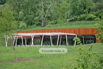Parque de la Prehistoria de Teverga