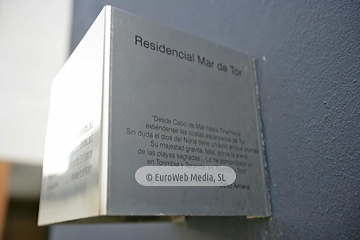 Edificio de viviendas «Mar de Tor» en la avenida de la Paz de Llanes