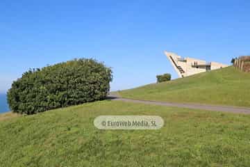Sendero litoral de la costa este de Gijón