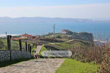 Sendero litoral de la costa este de Gijón