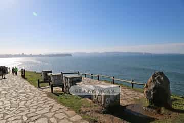 Sendero litoral de la costa este de Gijón