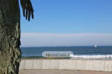Sendero litoral de la costa este de Gijón