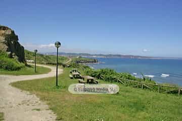Sendero litoral de la costa este de Gijón