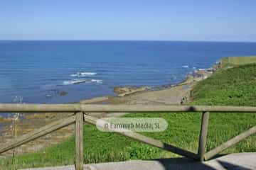 Sendero litoral de la costa este de Gijón