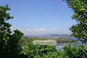 Sendero litoral de la costa este de Gijón