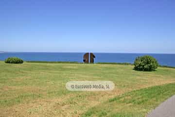 Sendero litoral de la costa este de Gijón