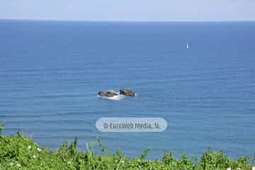 Sendero litoral de la costa este de Gijón