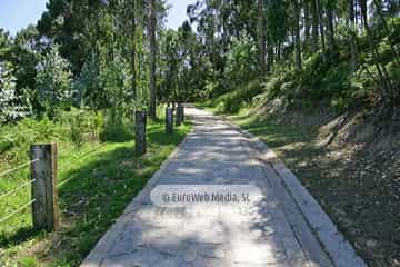 Sendero litoral de la costa este de Gijón