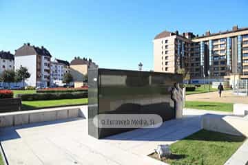Escultura «Monumento a las víctimas del terrorismo (1968-2007)». Escultura «Monumento a las víctimas del terrorismo»