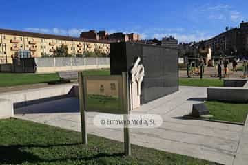Escultura «Monumento a las víctimas del terrorismo (1968-2007)». Escultura «Monumento a las víctimas del terrorismo»
