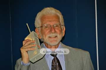 Martin Cooper y Raymond Samuel Tomlinson, Premio Príncipe de Asturias de Investigación Científica y Técnica 2009