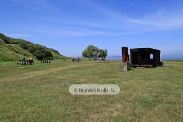 Escultura «Castillo de Salas» en Gijón