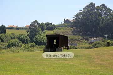 Escultura «Castillo de Salas» en Gijón